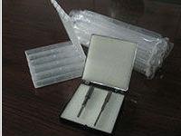 Les poinçons de Jector de Boule-Serrure de FOBRO, poinçonnent plus grand que l'axe, de faible puissance avec la goupille d'éjecteur