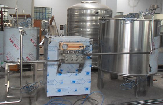 High Pressure Homogenizer Milk Juice Processing Equipment With Lubrication Cooling System