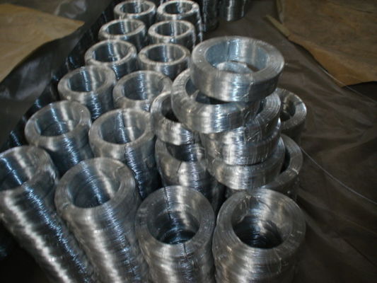 Low Carbon Steel Q195 Hot-dipped Galvanized Iron Wire Small Coil